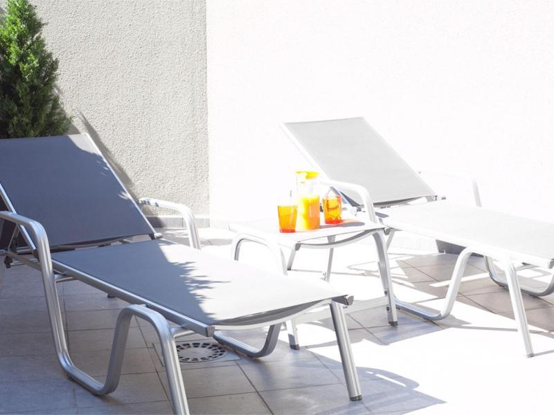 Charmsuites Paralel Барселона Экстерьер фото