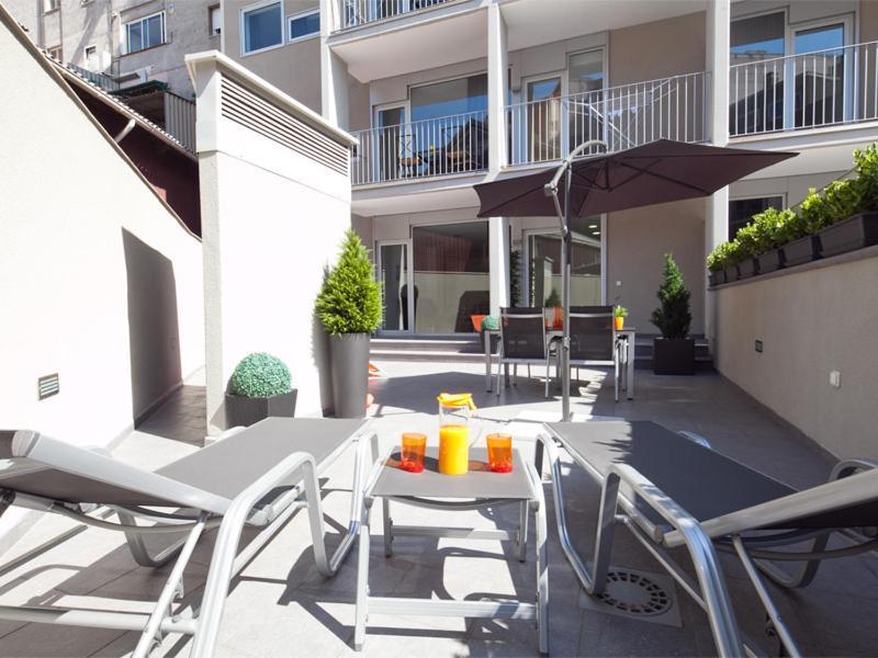 Charmsuites Paralel Барселона Экстерьер фото