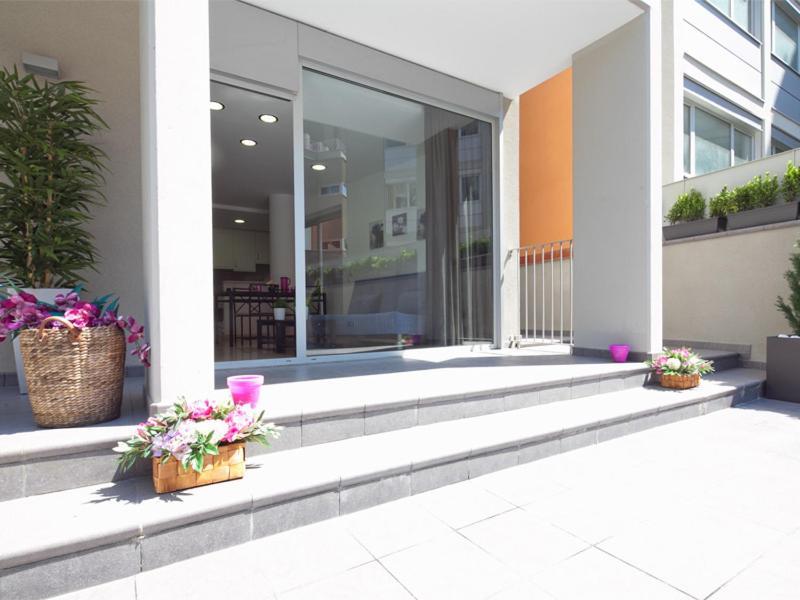Charmsuites Paralel Барселона Экстерьер фото