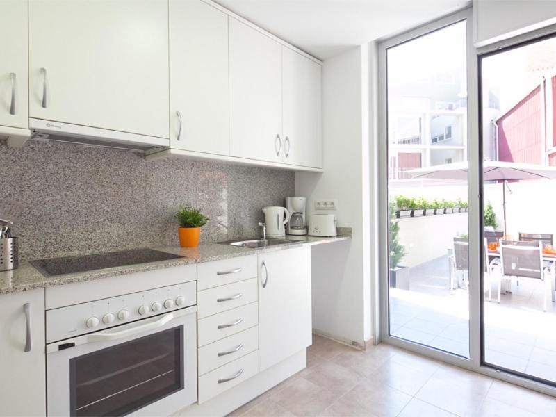 Charmsuites Paralel Барселона Экстерьер фото