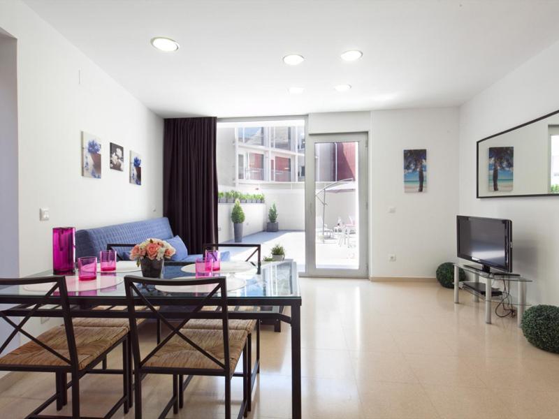 Charmsuites Paralel Барселона Экстерьер фото