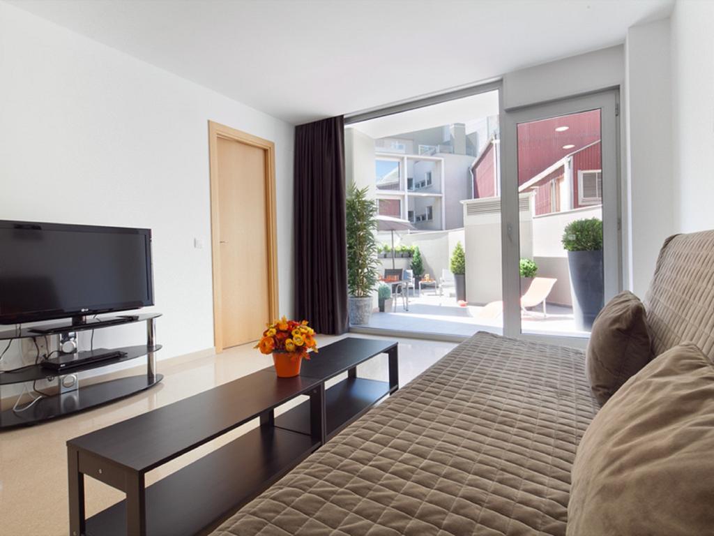 Charmsuites Paralel Барселона Экстерьер фото
