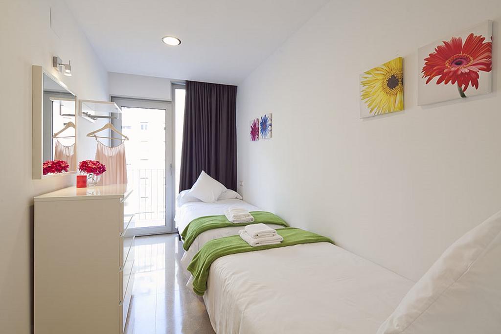 Charmsuites Paralel Барселона Номер фото