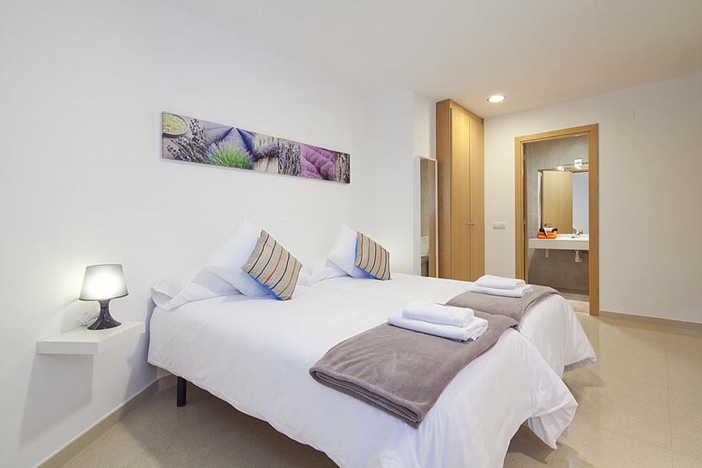 Charmsuites Paralel Барселона Номер фото